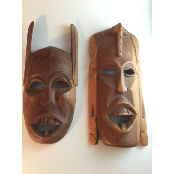Pair of Hand Carved African Tribal Masks – Unique Wall Art, Africa Ceremonial - Picture 2 of 10